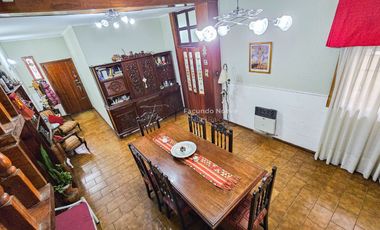 Casa en Venta de4 amb. en 2 plantas IMPECABLE