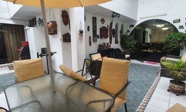VENDO CASA CON 4 DEPARTAMENTOS -RENTA GARANTIZADA - SURCO