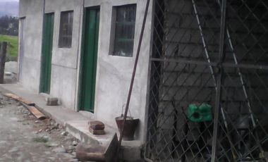 Hacienda Ganadera Plana en Cayambe apta para floricola