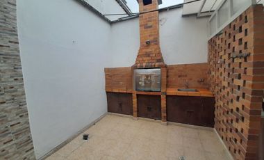 VENDO HERMOSO APARTAMENTO TIPO CASA UBICACION ESTRATEGICA