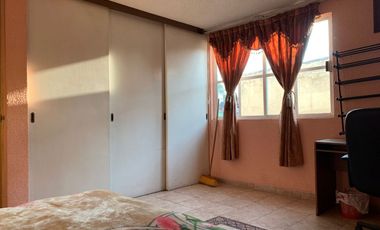 CONFORTBALE CASA EN ZONA RESIDENCIAL