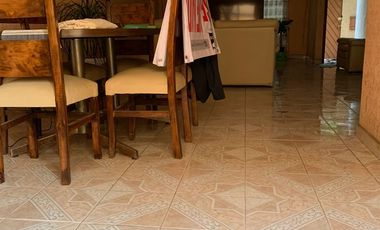 CONFORTBALE CASA EN ZONA RESIDENCIAL