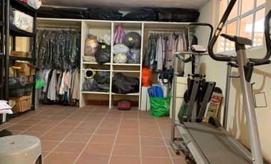 CONFORTBALE CASA EN ZONA RESIDENCIAL