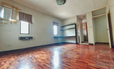 FOR RENT Semi furnished 4BR House in White Plains, Quezon City - OBRH541