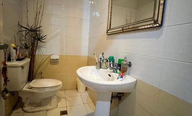 FOR RENT Semi furnished 4BR House in White Plains, Quezon City - OBRH541