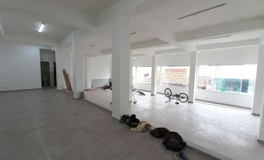 ARRIENDO LOCAL DE 200 M2 EN EL CENTRO DE PALMIRA