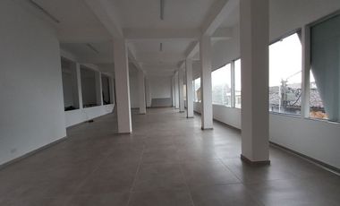 ARRIENDO LOCAL DE 200 M2 EN EL CENTRO DE PALMIRA
