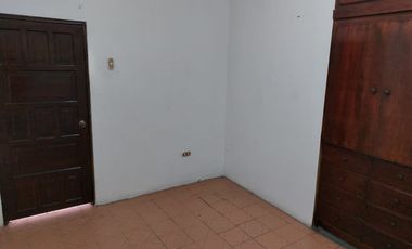 Departamento de alquiler en la Ave 25 de Julio, 3 dormitorios.