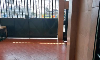 Departamento de alquiler en la Ave 25 de Julio, 3 dormitorios.