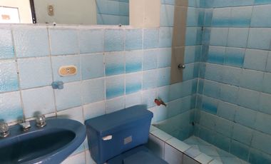 Departamento de alquiler en la Ave 25 de Julio, 3 dormitorios.