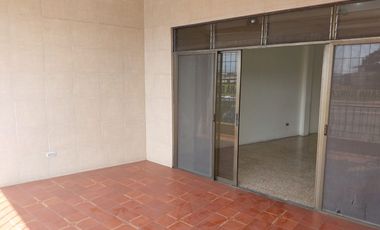 Departamento de alquiler en la Ave 25 de Julio, 3 dormitorios.