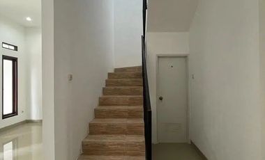 Rumah Baru Luas 100 Minimalis Cipete