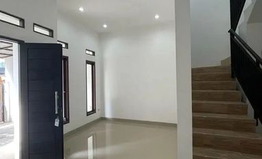 Rumah Baru Luas 100 Minimalis Cipete