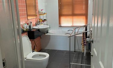 ขาย ทาวน์เฮ้าส์ บ้านกลางกรุง สาทร