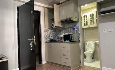 Suntrust Condo Unit For sale 2 Bedrooms and Parking in Mandaluyong City PH2798