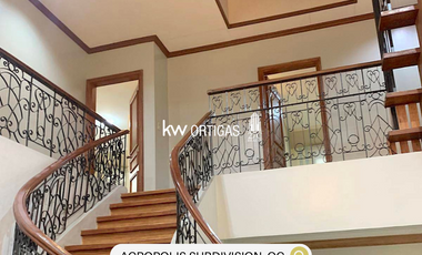 2-Storey House for Rent in Acropolis Subdivision, QC