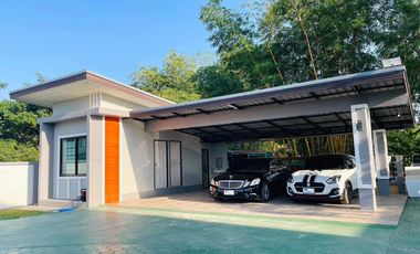 Detached 2-Storey 5 Bedroom House in San Sai for Sale