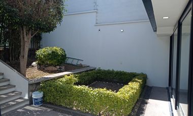VENTA DE CASA EN LOMAS DEL MARMOL