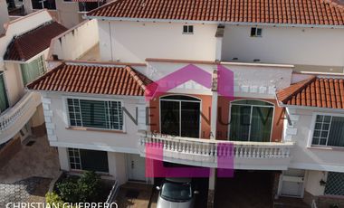Casa en venta cerca de la avenida Teodoro Gomez de la Torre, conjunto privado