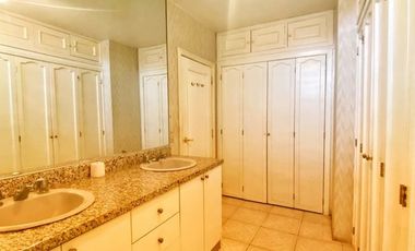 Departamento en venta, sector Urdesa Central, Guayaquil