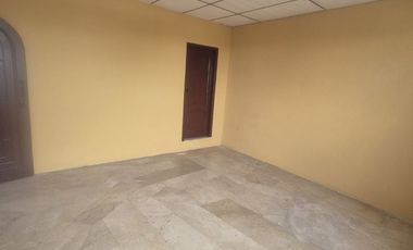 Habitación en Alquiler en la Garzota, 1 Baño, Incluye Servicios, Norte de Guayaquil.