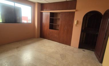 Habitación en Alquiler en la Garzota, 1 Baño, Incluye Servicios, Norte de Guayaquil.