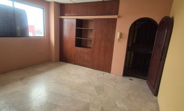 Habitación en Alquiler en la Garzota, 1 Baño, Incluye Servicios, Norte de Guayaquil.
