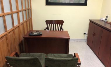 PR15983 Consultorio en venta en el sector Milla de Oro