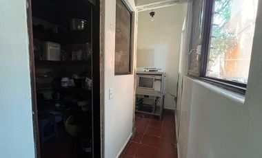 ESPECTACULAR RESIDENCIA CON  AMPLIO TERRENO EN EL CORAZÓN DE CUERNAVACA