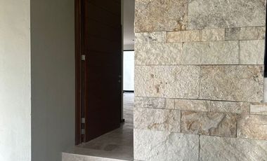 OPORTUNIDAD ESTRENA CASA EN VENTA DE LOMAS