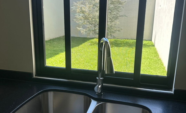 OPORTUNIDAD ESTRENA CASA EN VENTA DE LOMAS