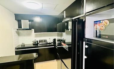 Fully furnished and renovated 3 bedroom unit for sale in 8 Wack Wack near La Salle, Xavier, Poveda and Wack Wack Golf and Country Club