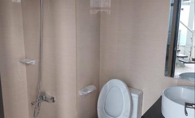 Ready for occupancy penthouse for sale in makati 5 bedroom with loft