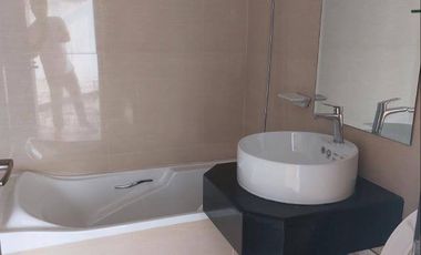 Ready for occupancy penthouse for sale in makati 5 bedroom with loft