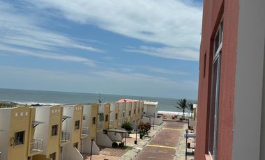 VILLAMIL PLAYAS VENDO HERMOSO DEPARTAMENTO EN URBANIZACION CON SALIDA AL MAR