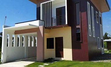Preselling 150 sqm lot size 4- bedroom single detached house and lot for sale in Vista de Bahia Consolacion Cebu