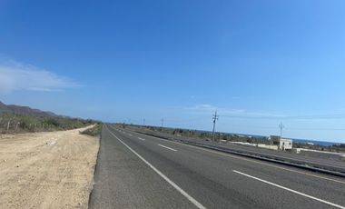 VENTA DE TERRENO SOBRE LA CARRETERA EN CERRITOS