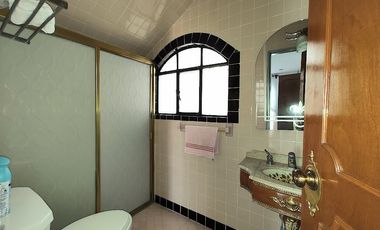CUERNAVACA ZONA SUR VENTA CASA EN FRACC. CON VIGILANCIA