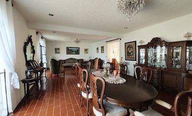 CUERNAVACA ZONA SUR VENTA CASA EN FRACC. CON VIGILANCIA
