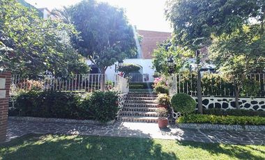 CUERNAVACA ZONA SUR VENTA CASA EN FRACC. CON VIGILANCIA