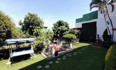 CUERNAVACA ZONA SUR VENTA CASA EN FRACC. CON VIGILANCIA