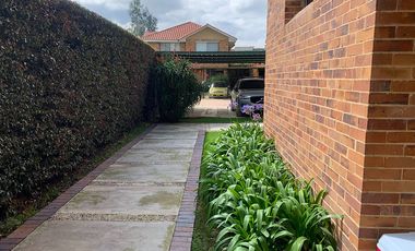 ARRIENDO O VENDO HERMOSA CASA EN CONJUNTO CERRADO SOTOGRANDE, MILLA DE ORO, CAJICA- CUNDINAMARCA.