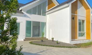 เพียง 1 หลังสุดท้าย แปลงหัวมุม 2.89 ล้าน ตัวบ้านเป็นสไตล์นอร์ดิก เพดานสูงโปร่ง