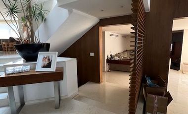 Casa en Lomas de Tecamachalco, Naucalpan, Estado de México