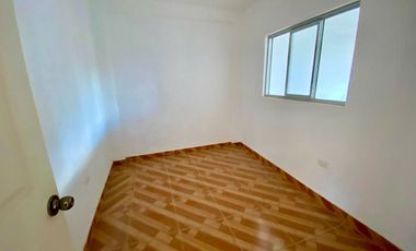 VENTA DE CASA DE ESTRENO, LA ESPERANZA HUANUCO