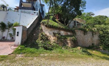 Lote JÍCAMA I vistas panorámicas con vecinos servicios bien ubicado cerca del acceso y PRECIO DE OPORTUNIDAD en Fracc Rancho San Diego en Ixtapan de l