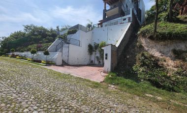 Lote JÍCAMA I vistas panorámicas con vecinos servicios bien ubicado cerca del acceso y PRECIO DE OPORTUNIDAD en Fracc Rancho San Diego en Ixtapan de l