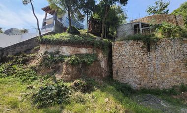 Lote JÍCAMA I vistas panorámicas con vecinos servicios bien ubicado cerca del acceso y PRECIO DE OPORTUNIDAD en Fracc Rancho San Diego en Ixtapan de l