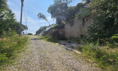 Lote JÍCAMA I vistas panorámicas con vecinos servicios bien ubicado cerca del acceso y PRECIO DE OPORTUNIDAD en Fracc Rancho San Diego en Ixtapan de l