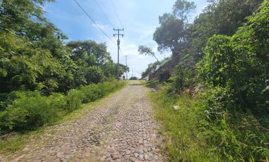 Lote JÍCAMA I vistas panorámicas con vecinos servicios bien ubicado cerca del acceso y PRECIO DE OPORTUNIDAD en Fracc Rancho San Diego en Ixtapan de l